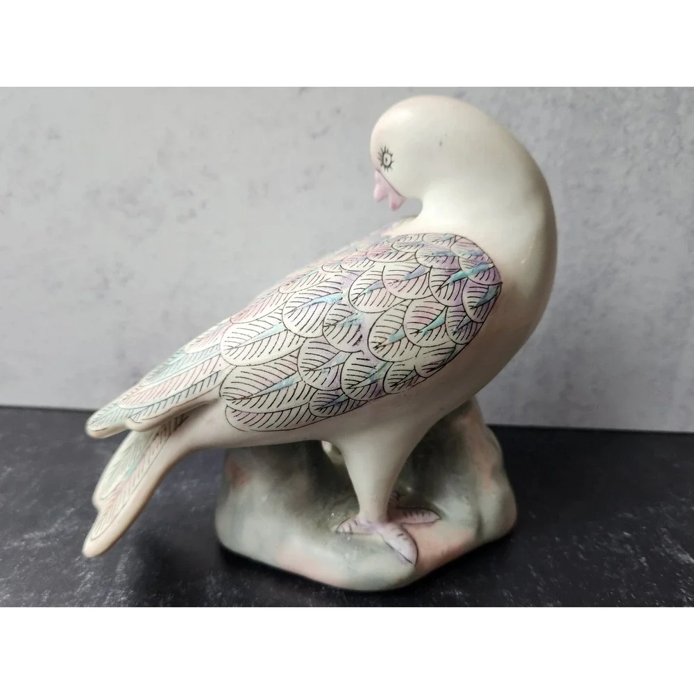 Pair 1950s Vintage Porcelain Dove Pigeon Bird Pastel 6